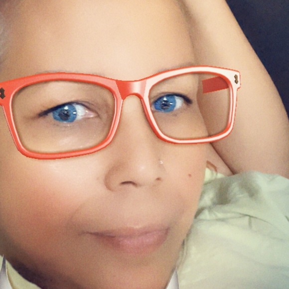 Meet your Posher, Vonnita - Picture 5 of 5